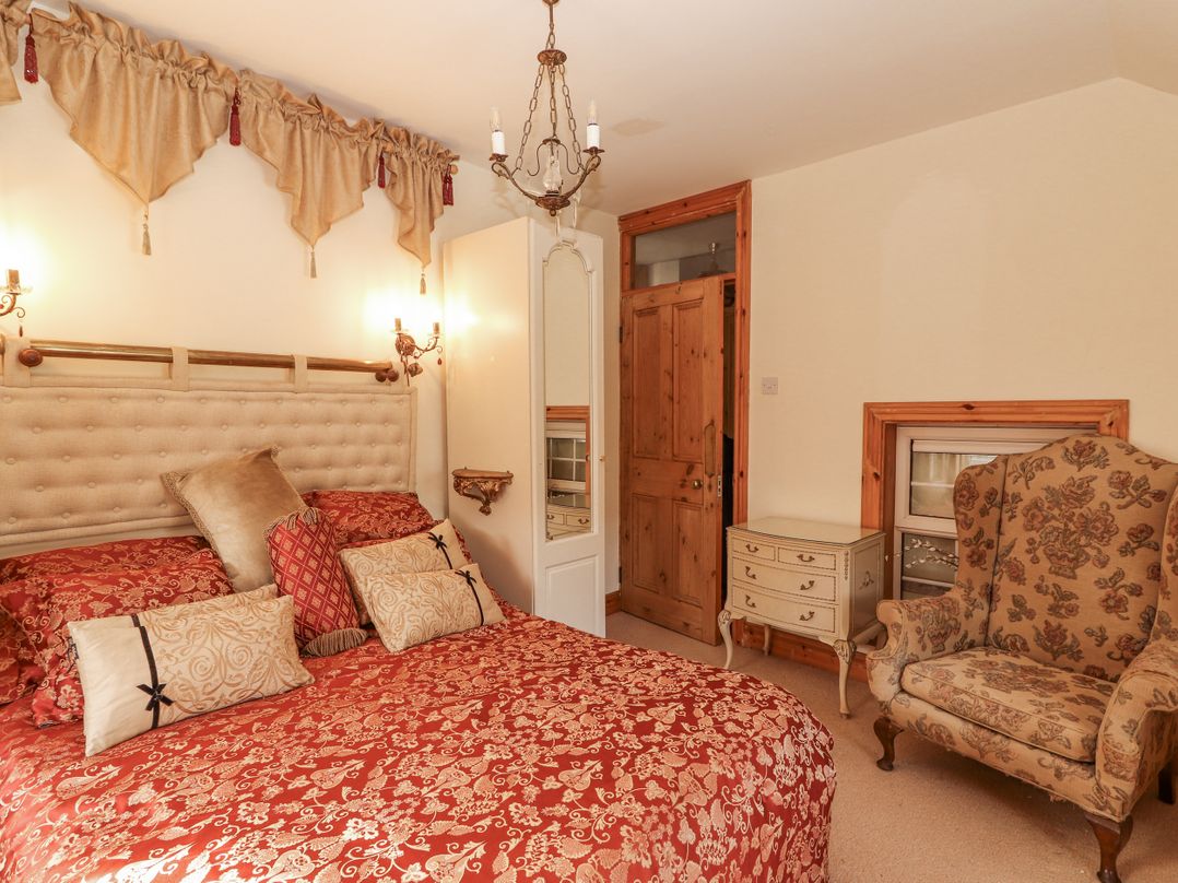 White Heather Cottage