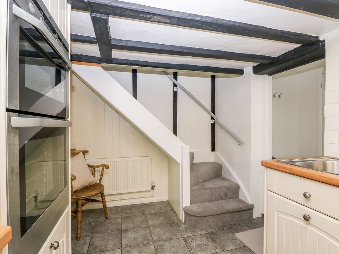 2 Seaview Cottages