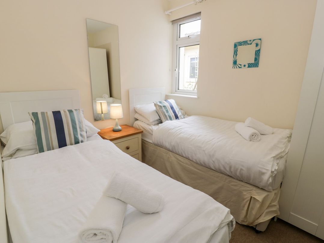 3 Riverside Bungalows