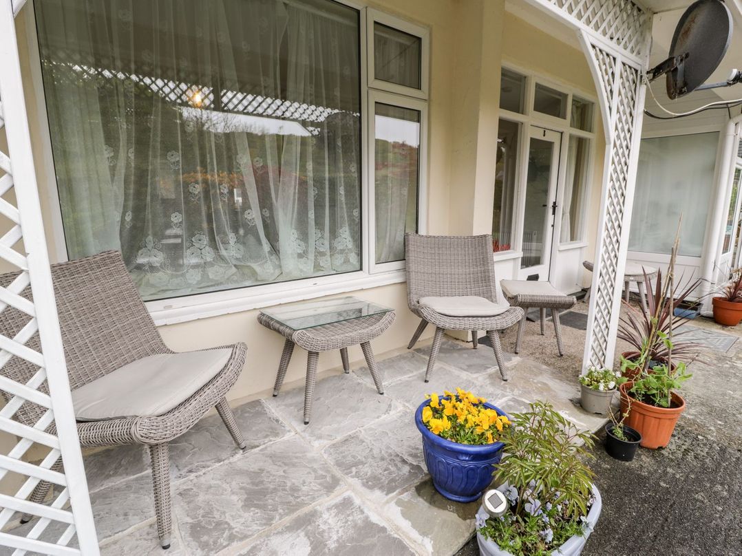 3 Riverside Bungalows
