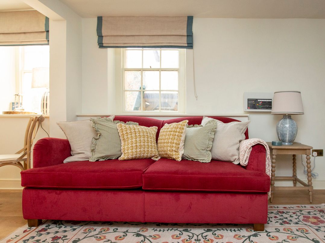 Apartment 1, 86 Dyer Street