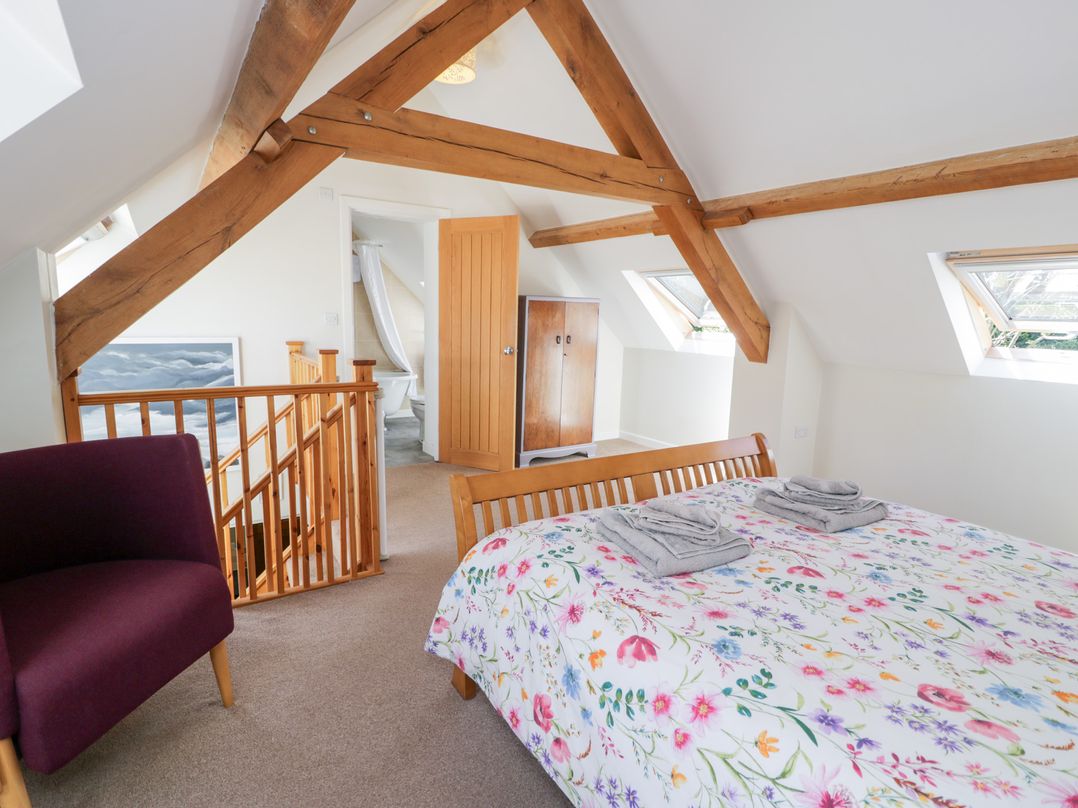 Woodpecker Cottage