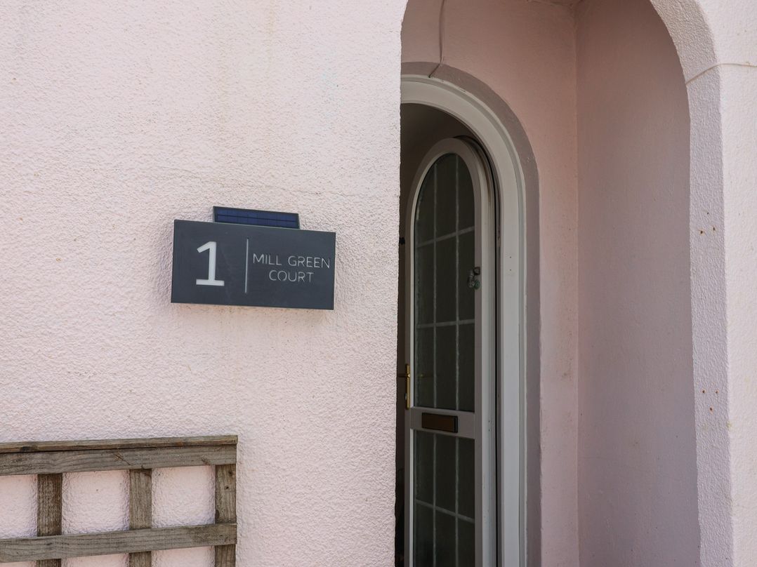 1 Mill Green Court