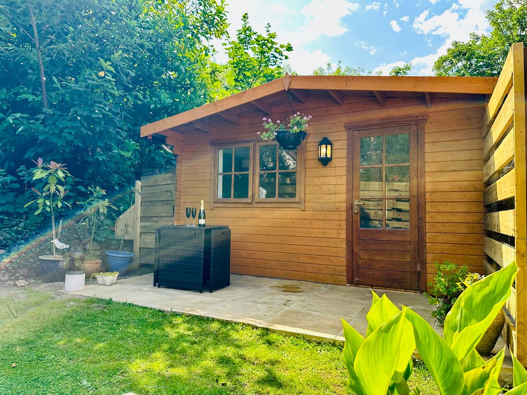 Harvey's Lodge
