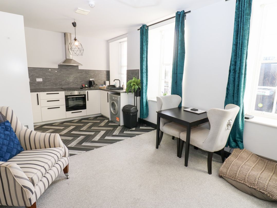 Lowther Apartment