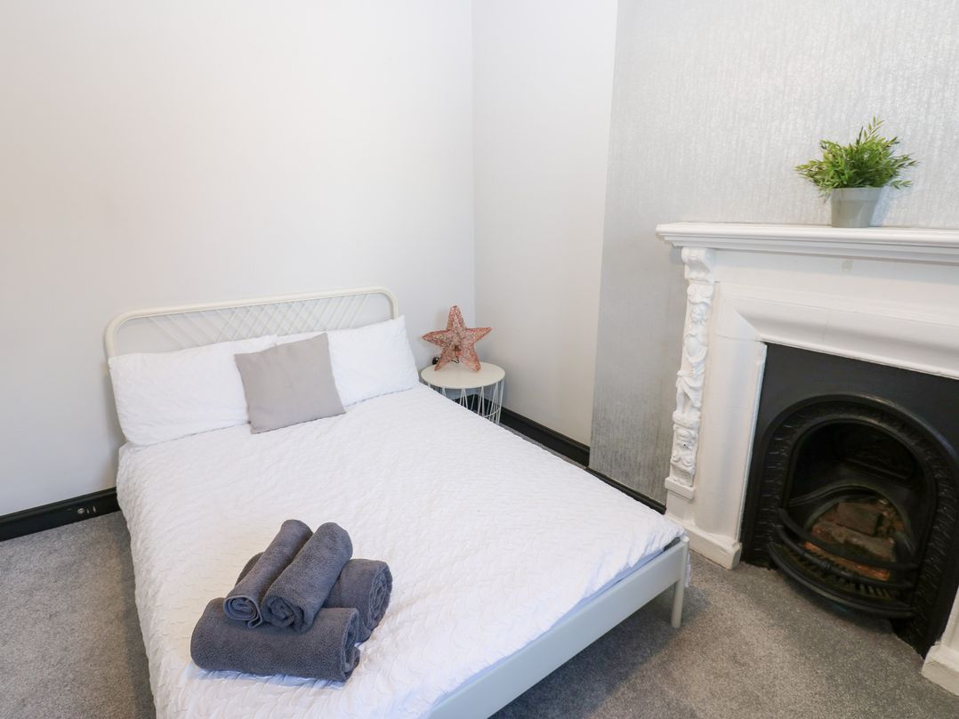 Lowther Apartment