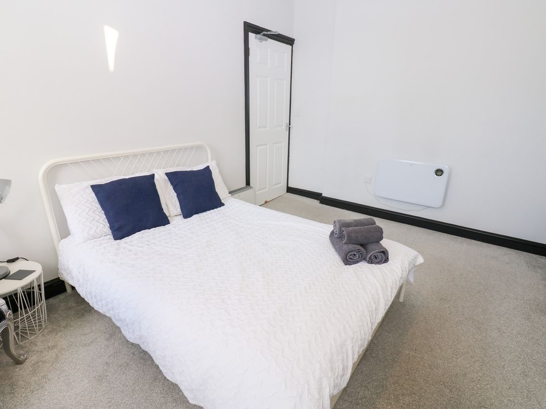 Lowther Apartment