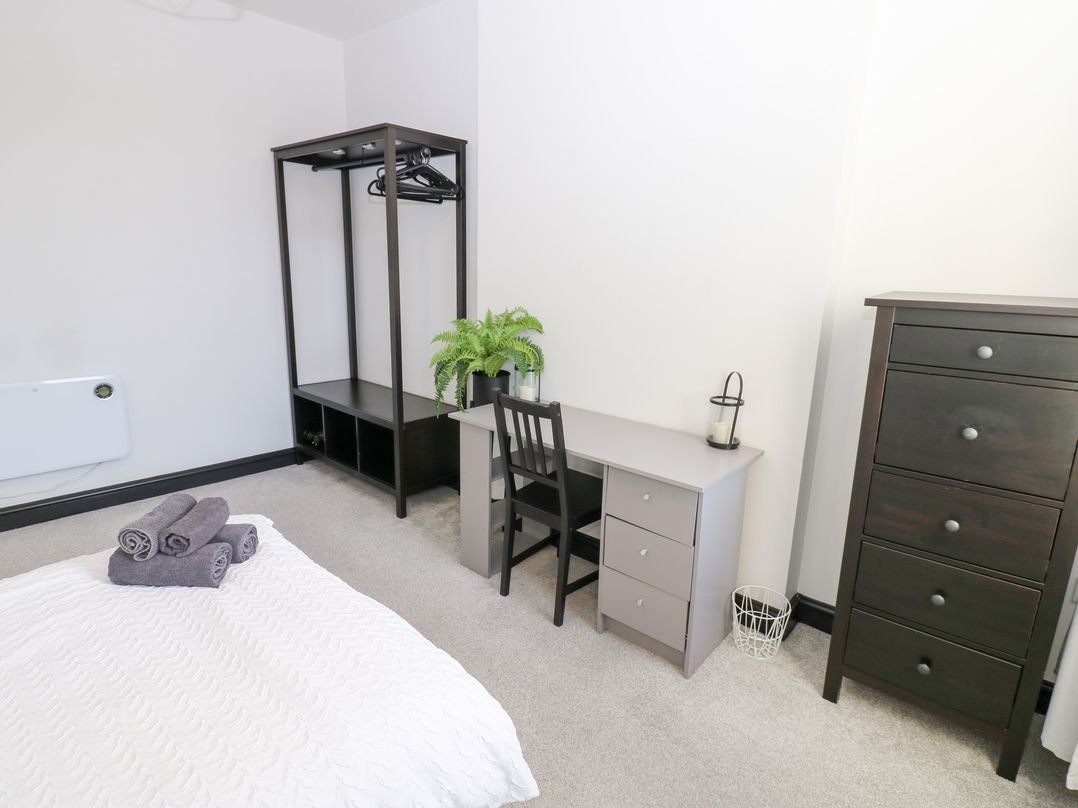 Lowther Apartment