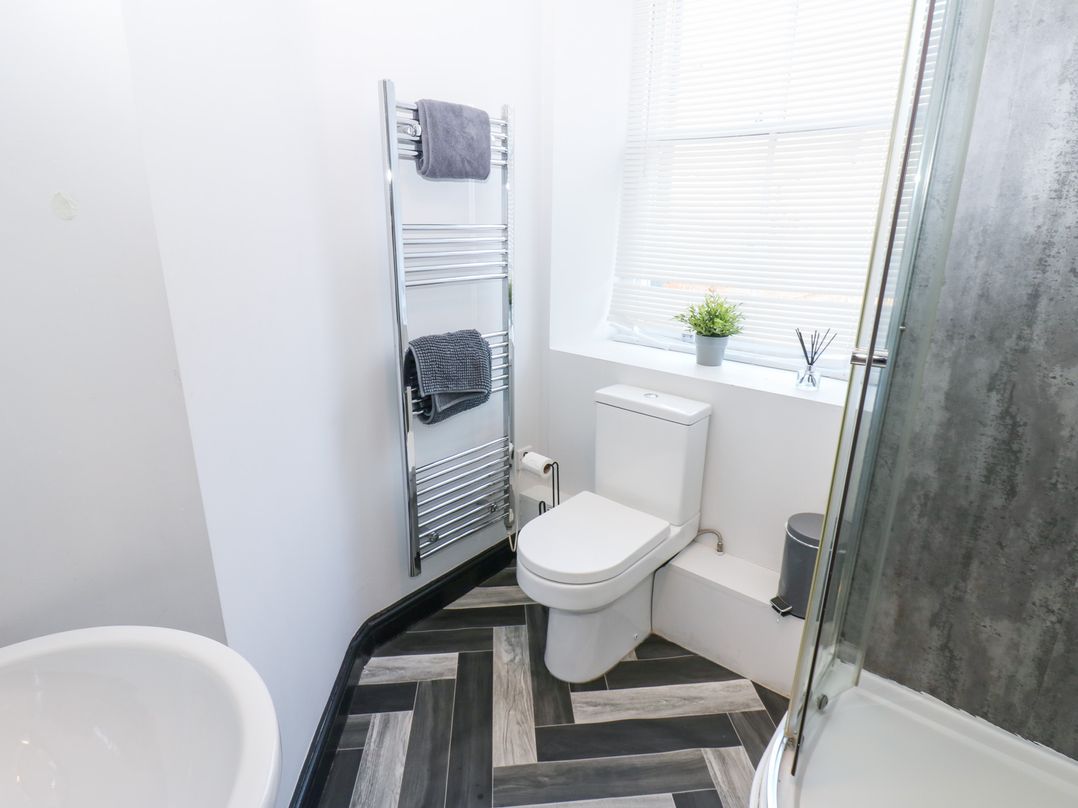 Lowther Apartment