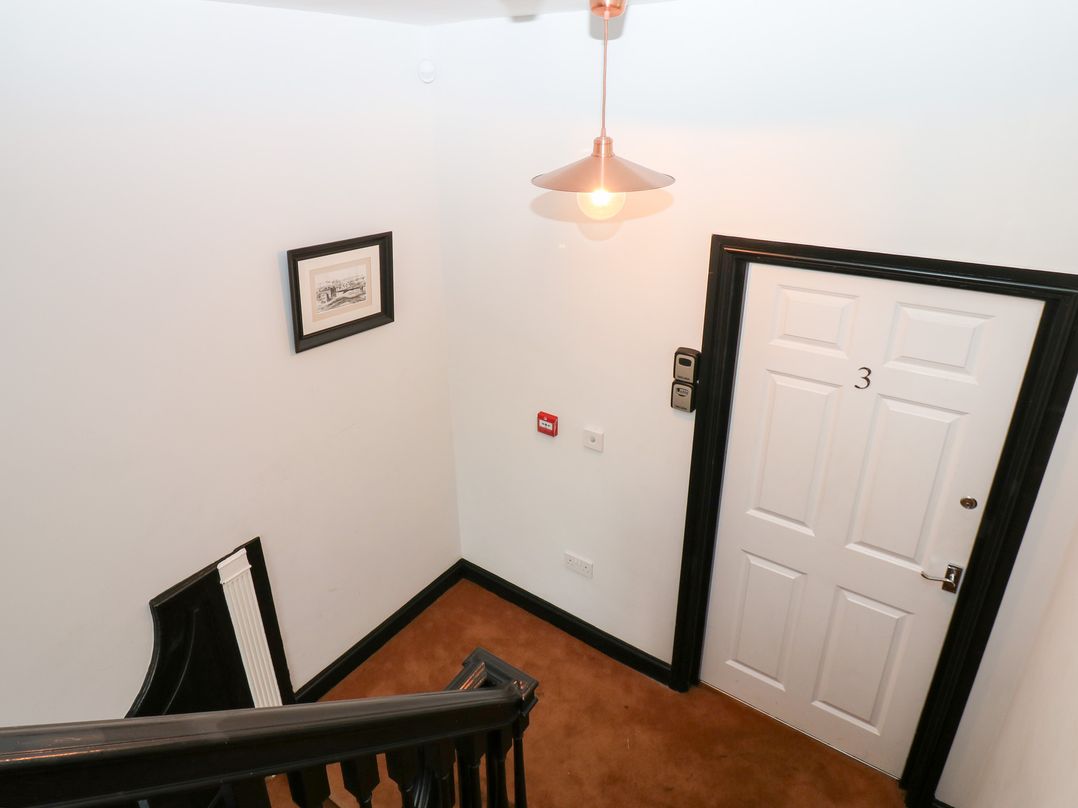 Lowther Apartment