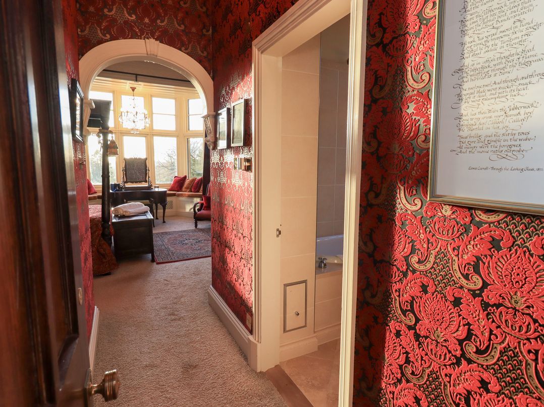 Summerlands Hall Gothic Apartment