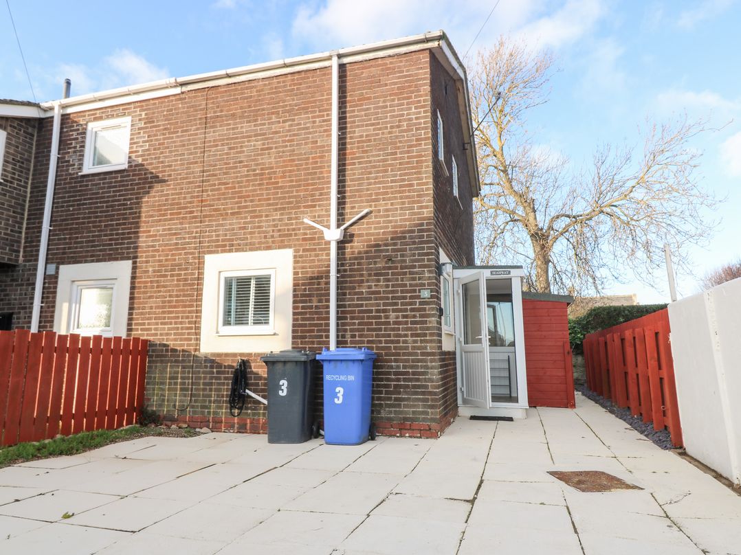 Seaspray, Beadnell - Sleeps 4 guests