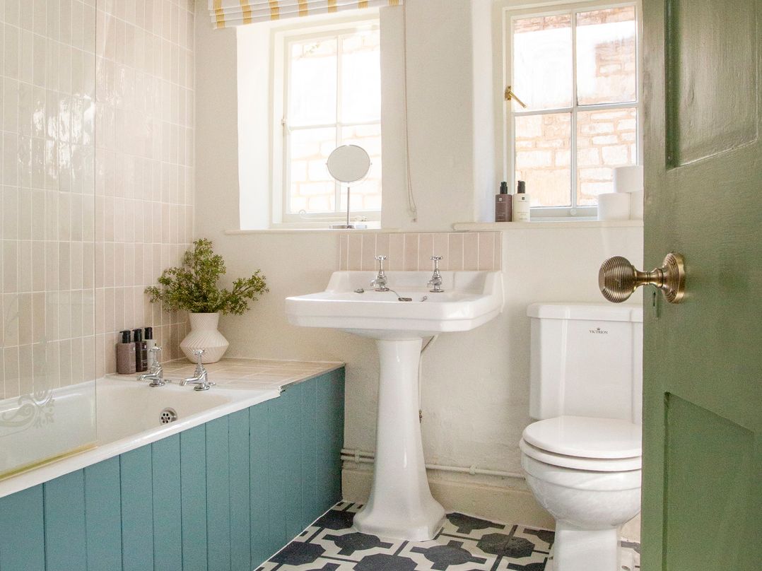 Apartment 2, 86 Dyer Street