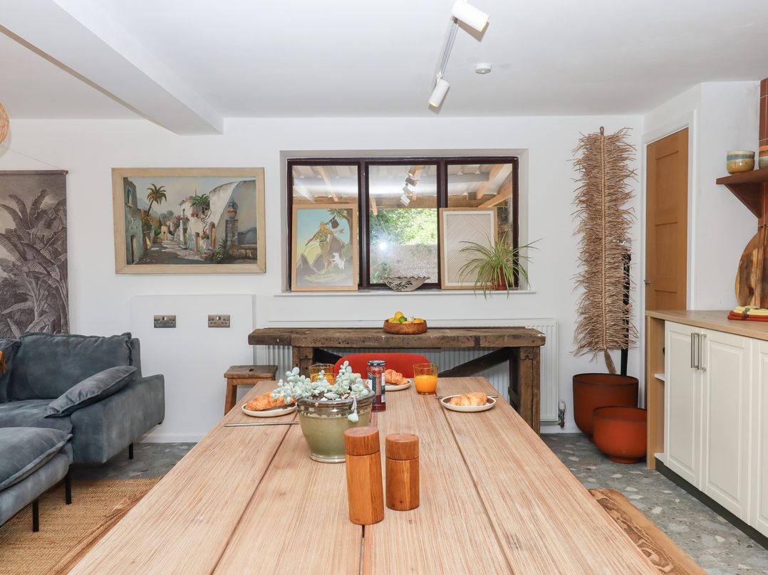 Tigley Meadow Coach House