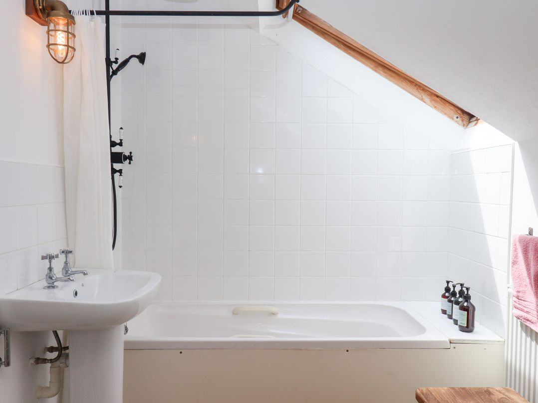 Tigley Meadow Coach House