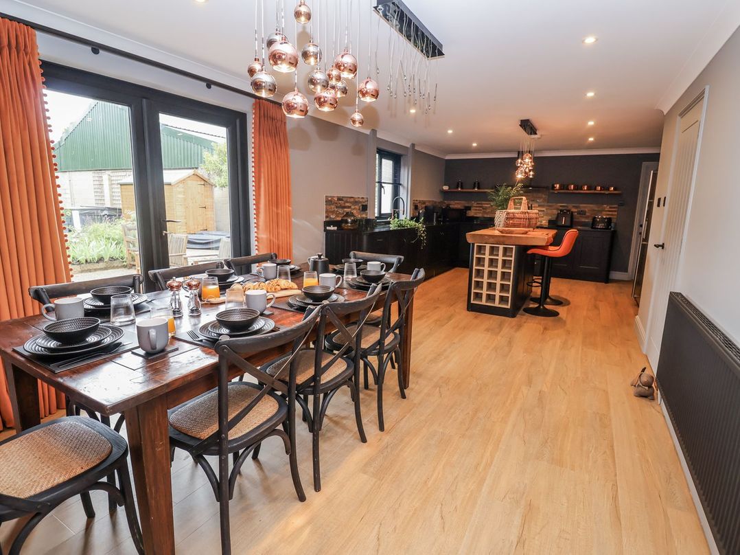 Holly Farm and Annexe
