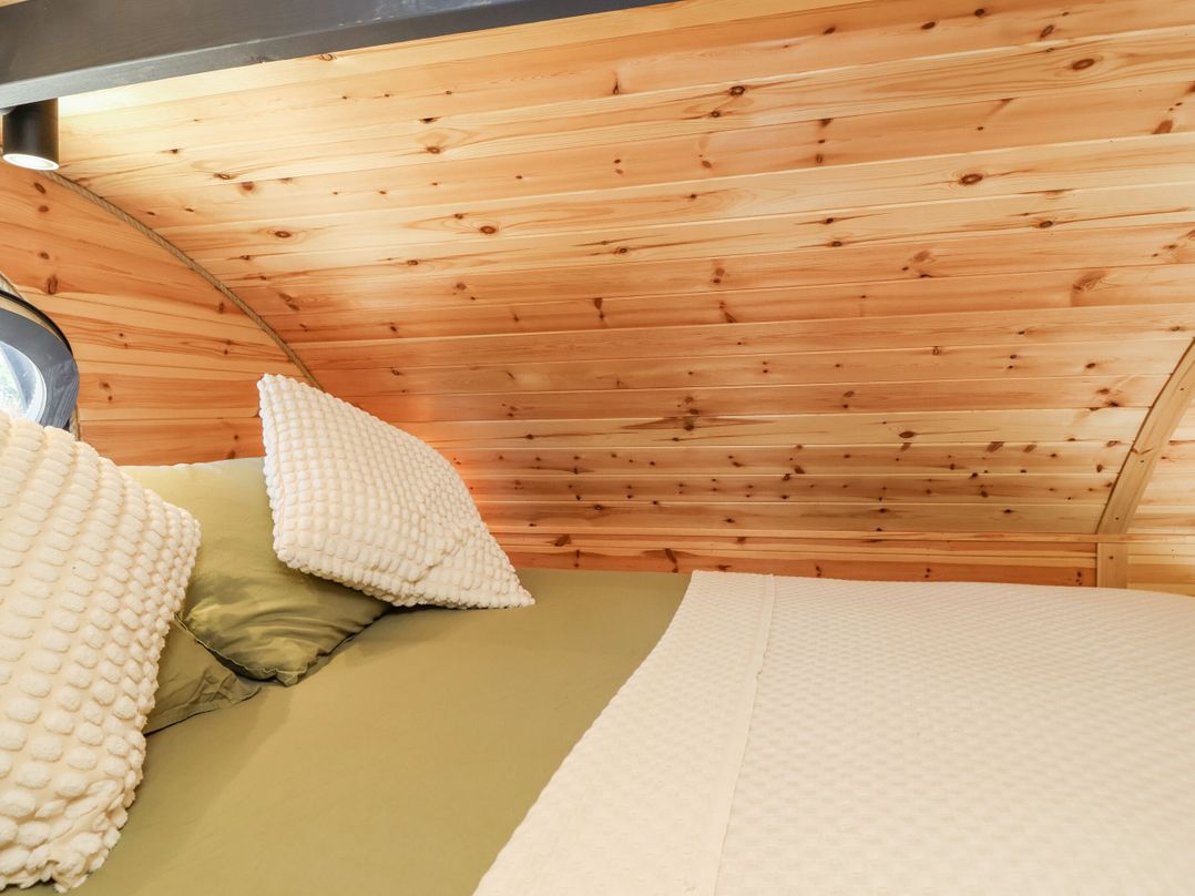 Bugley Pools Hideaway