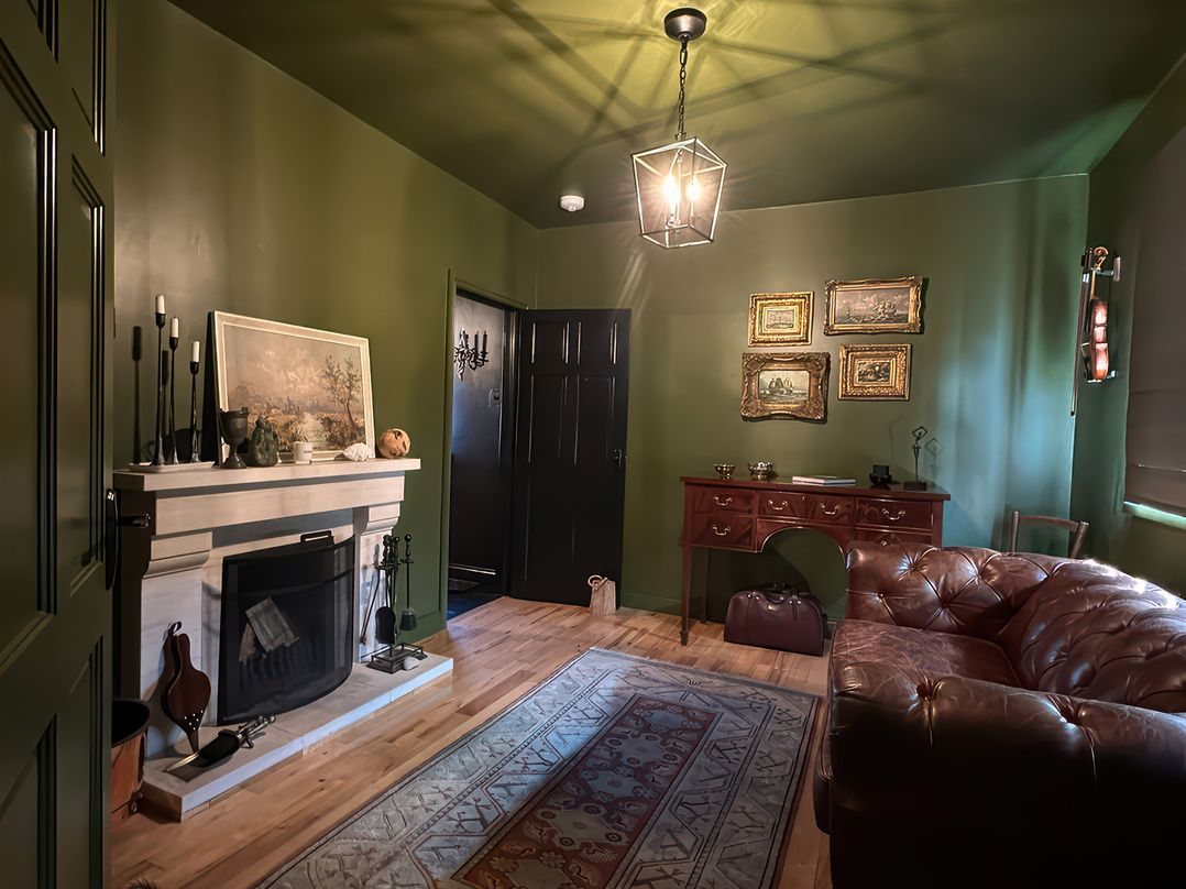 The Garden Cottage and Carriage House