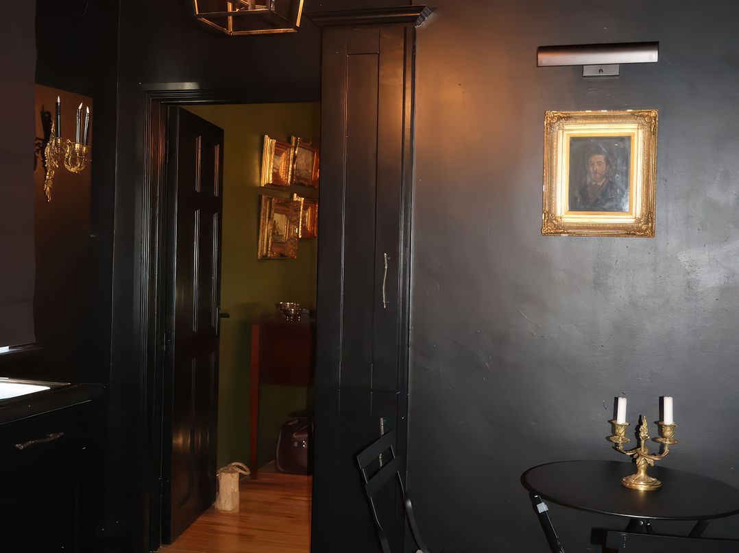 The Garden Cottage and Carriage House