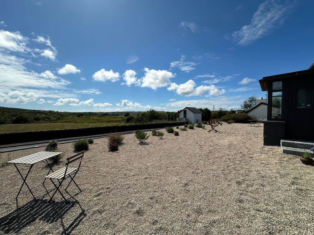 The Garden Cottage and Carriage House