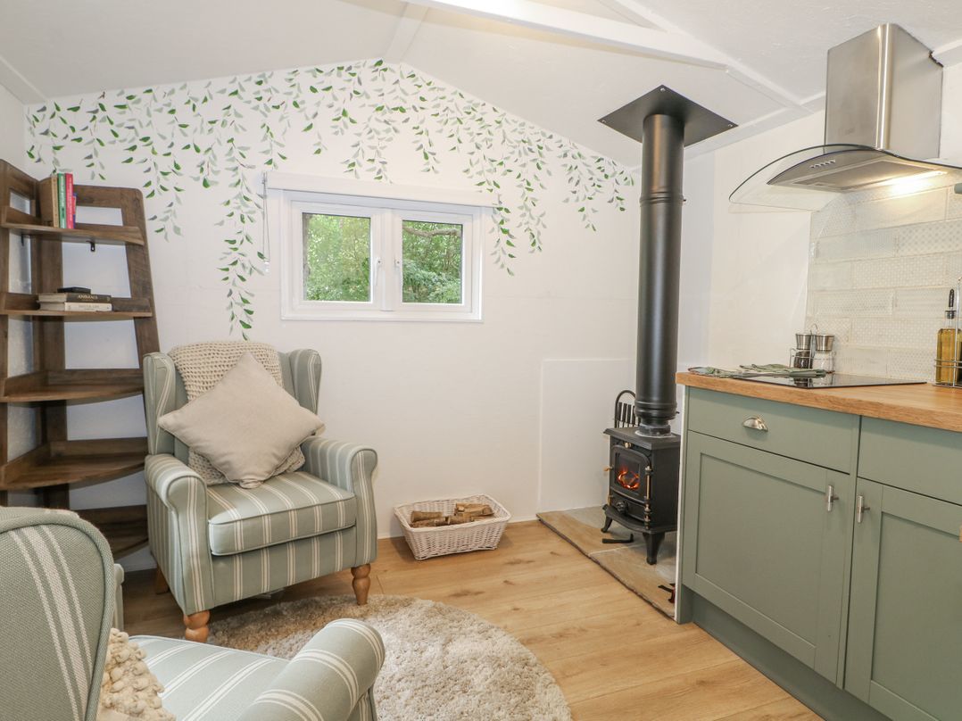 Charltons Hollow Cabin