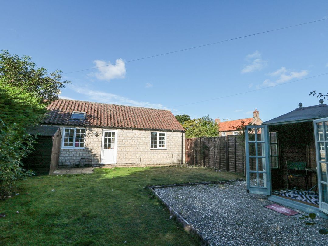 Midsummer Cottage