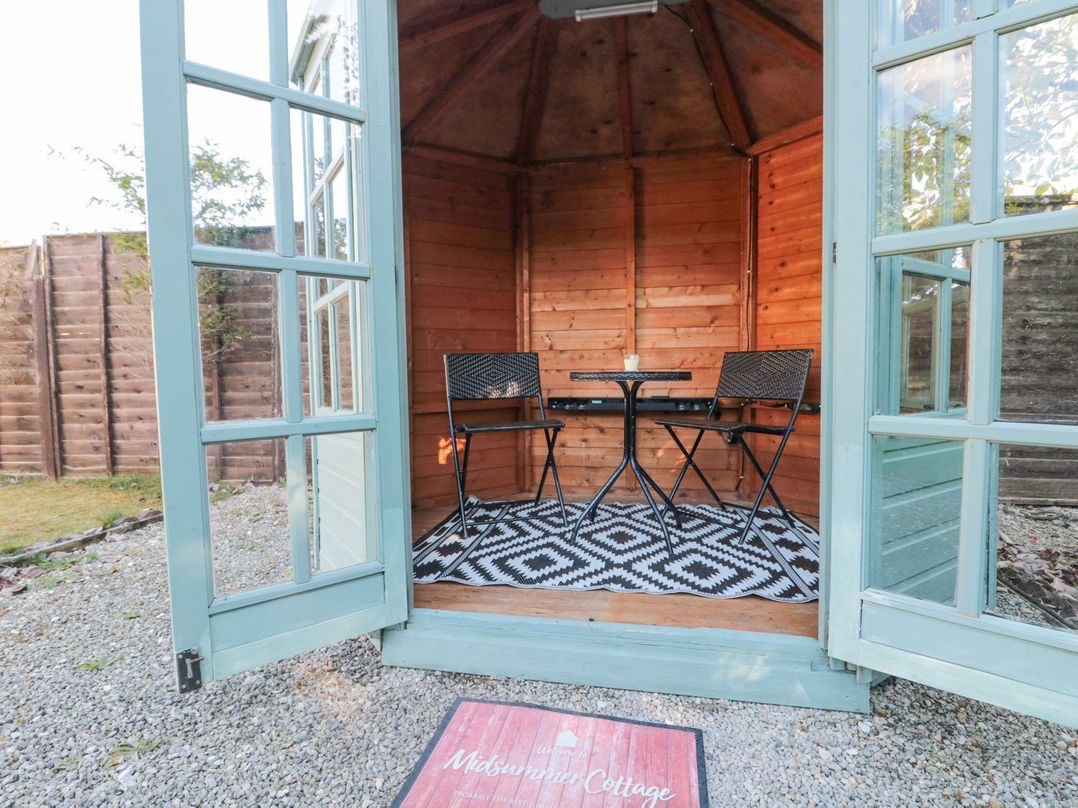 Midsummer Cottage