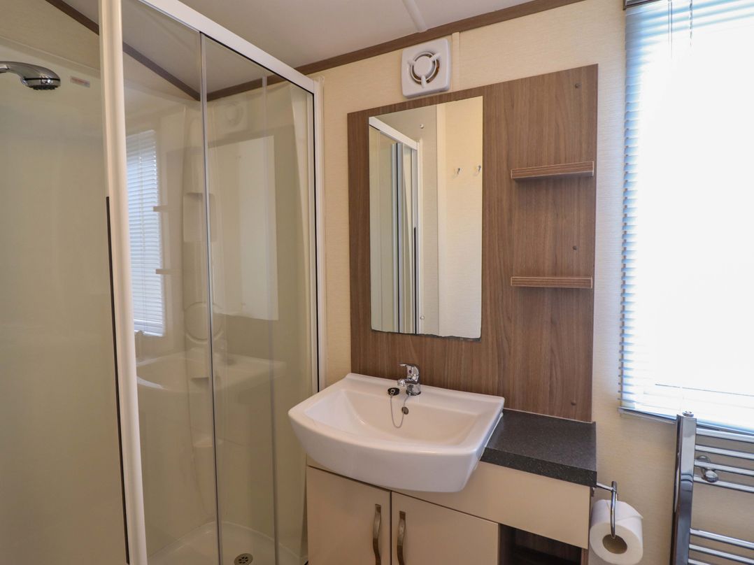 Beach Retreat E19 Dyffryn Seaside Estate