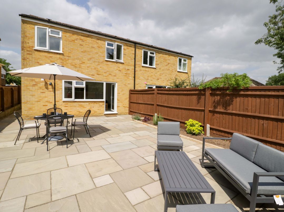 22 Old Chapel Close