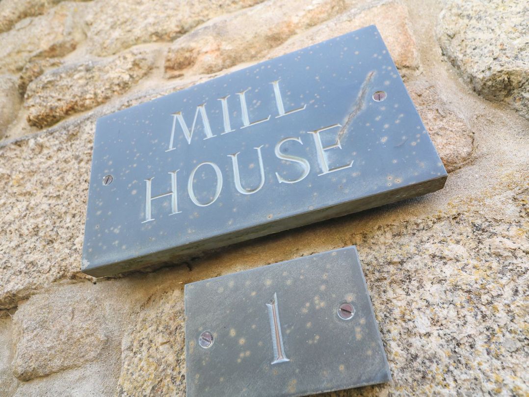 Mill House Barn