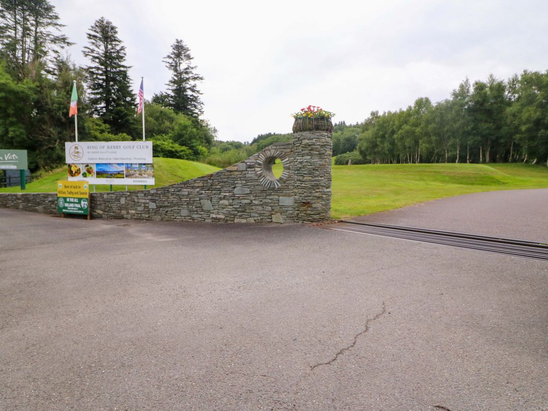 25 Ring of Kerry Golf Club Cottages