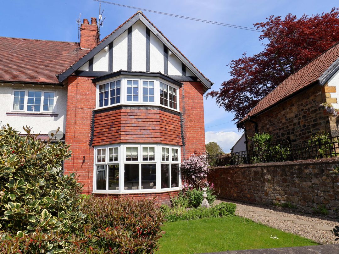 16 High Street