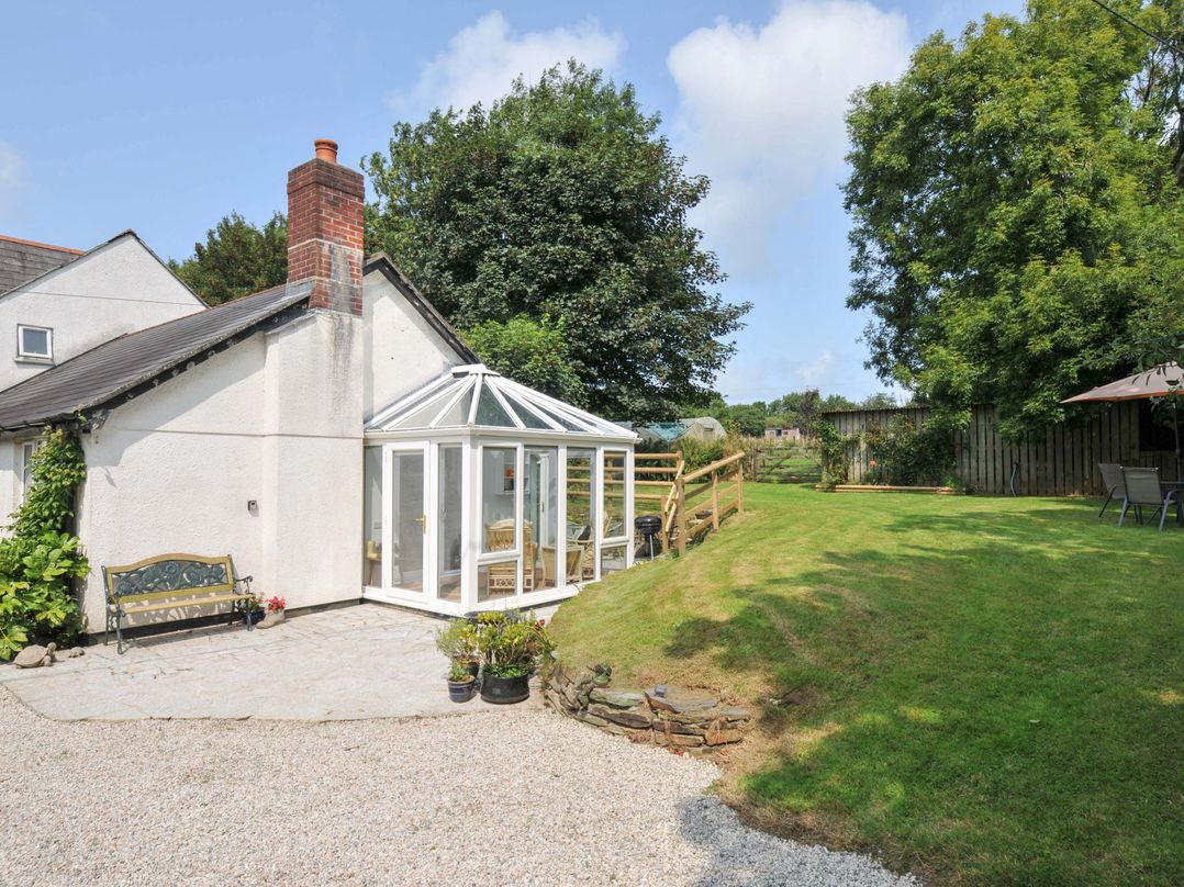Upper Court Cottage