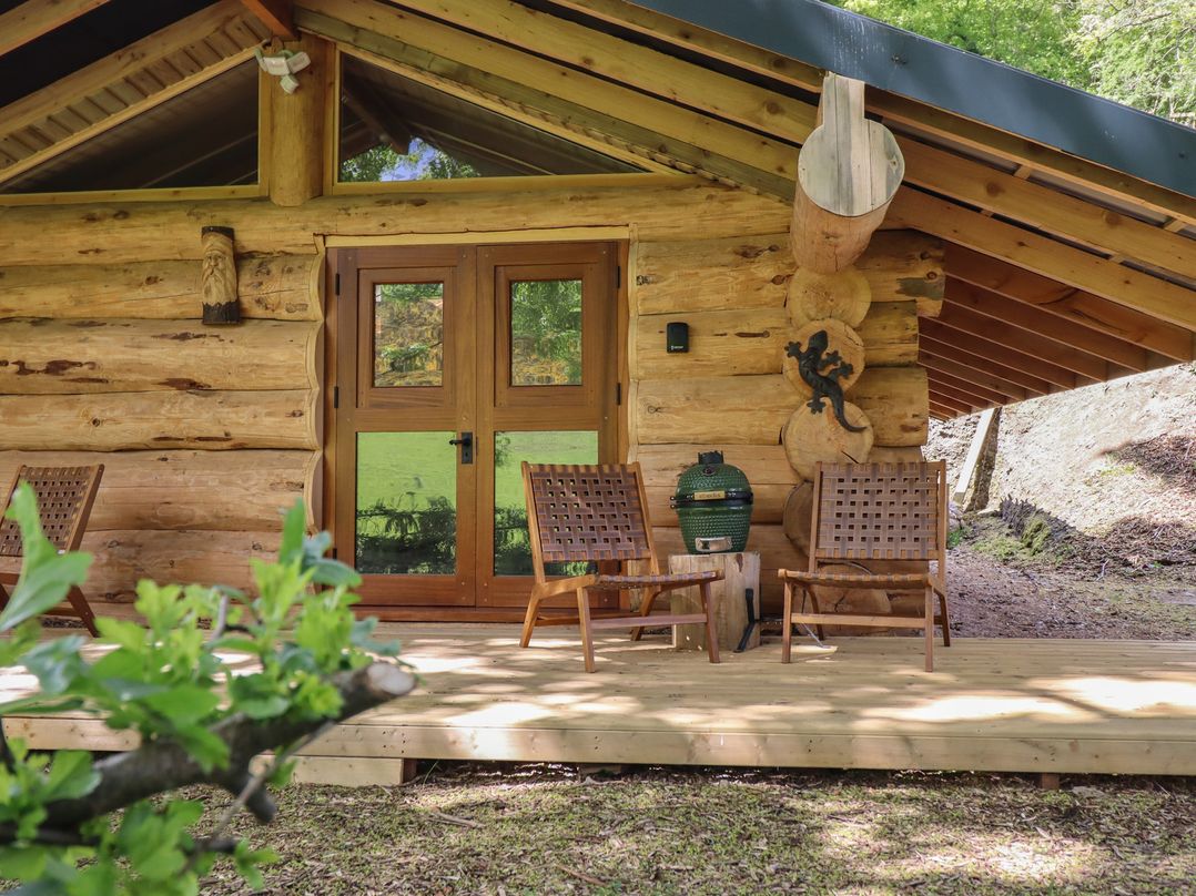 Owl Valley Cabin