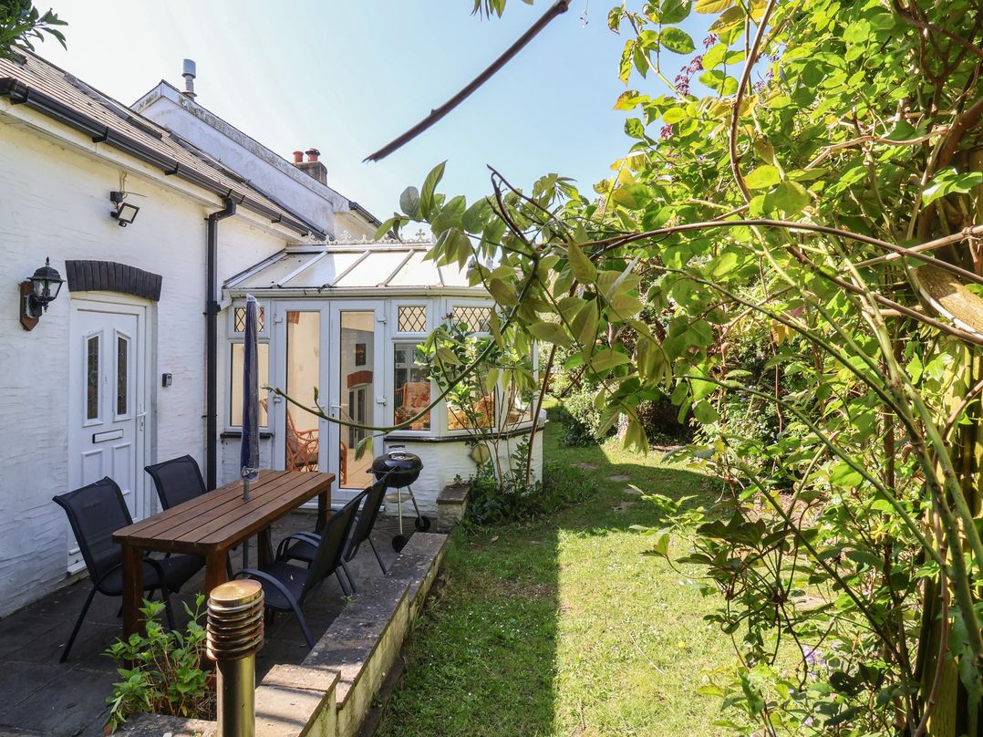Honey Cottage