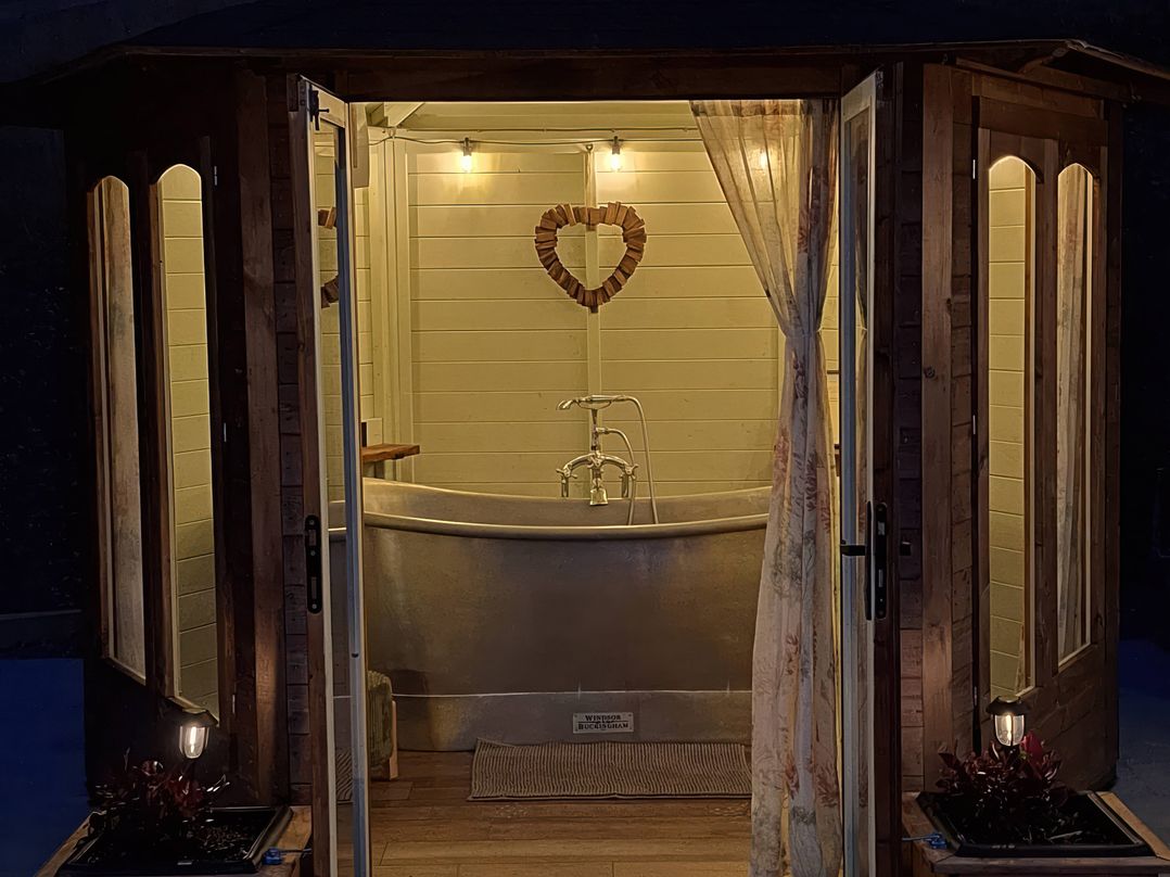 Y Cwlwm - The Celtic Knot