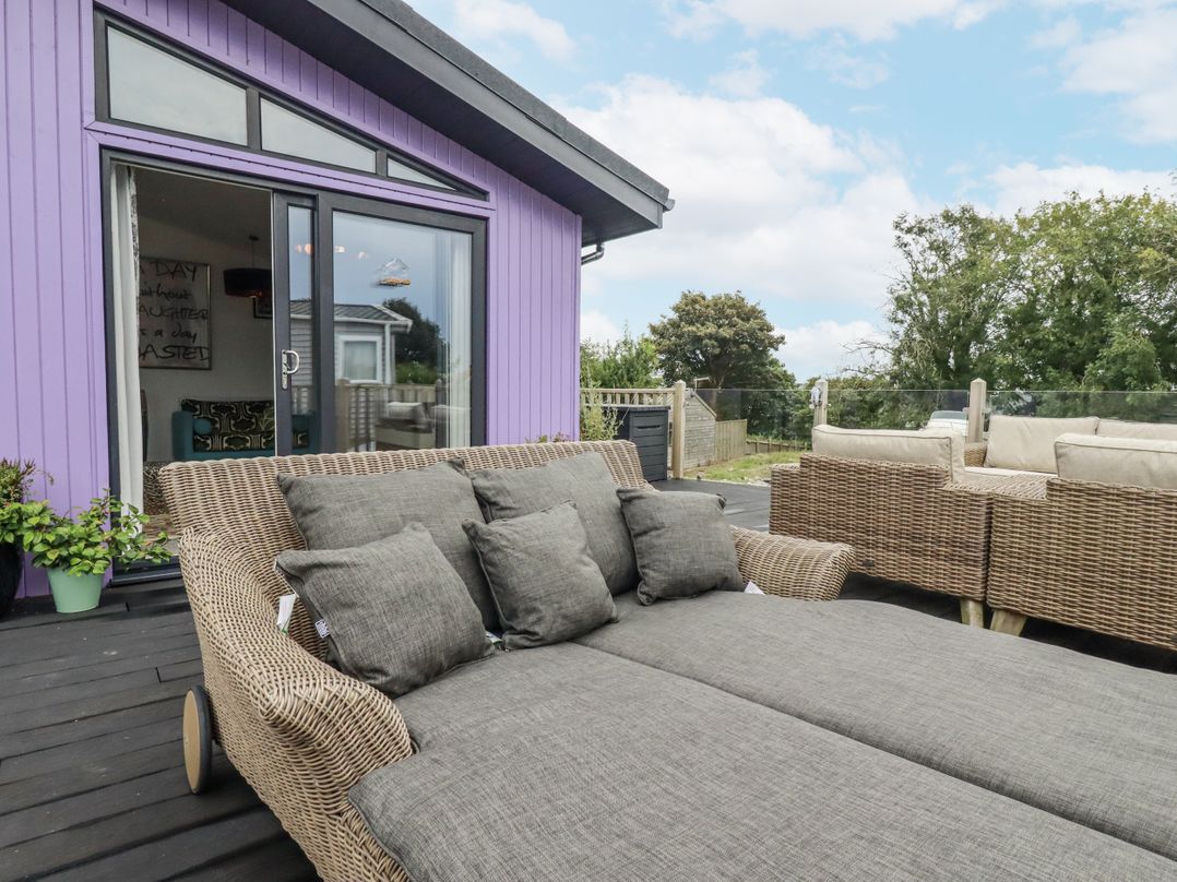 Minack Lodge