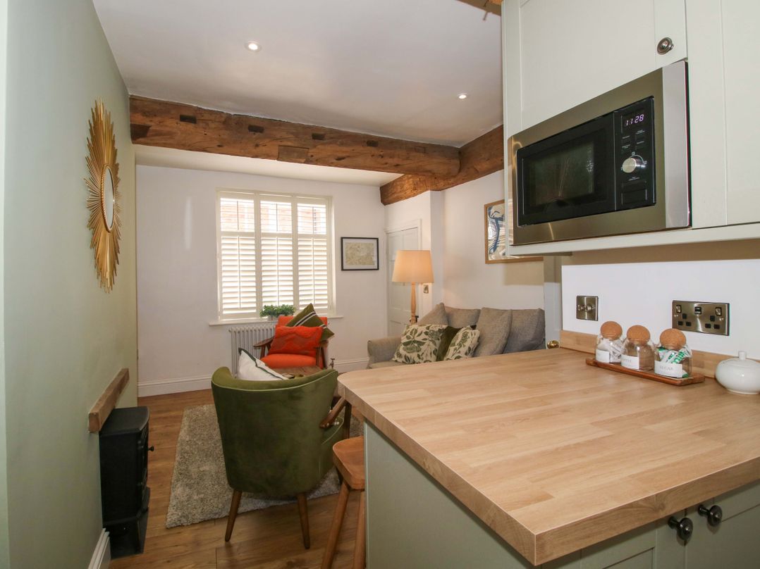 Raven Lane Retreat