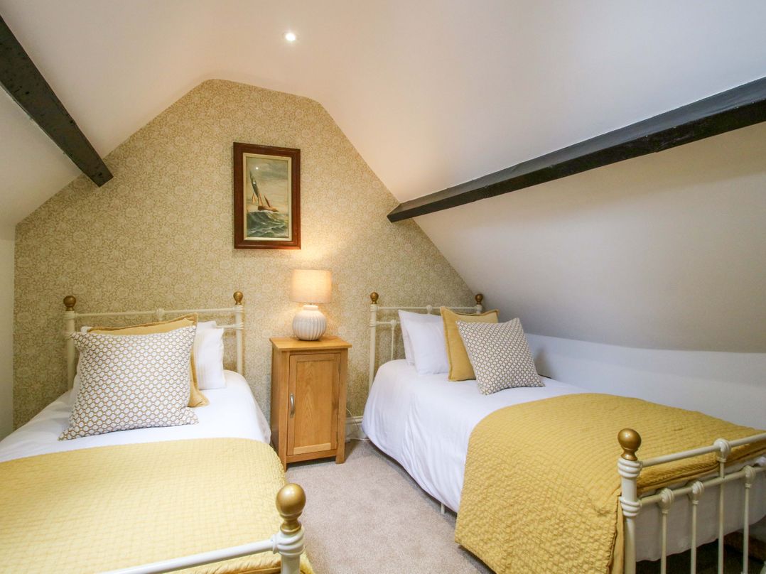 Raven Lane Retreat