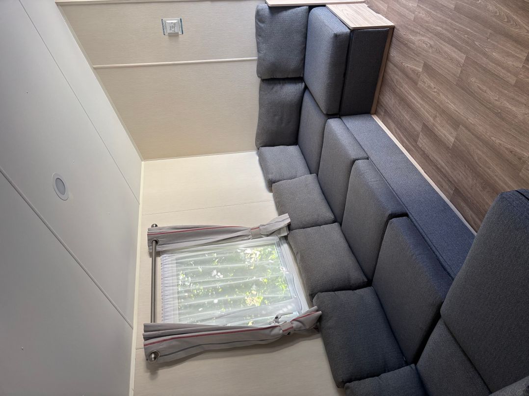 Singh&Leite Family Caravan