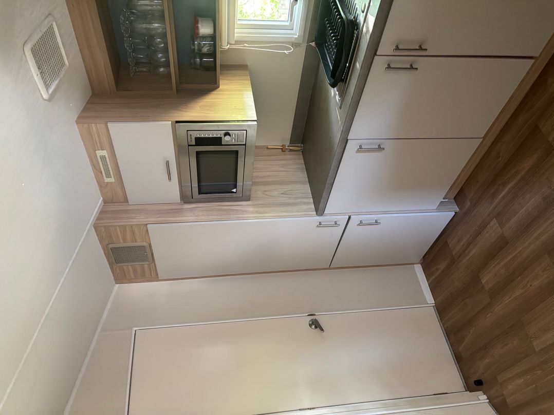 Singh&Leite Family Caravan