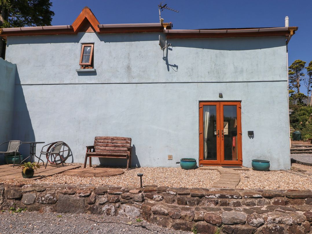 Tor Cefn Annex
