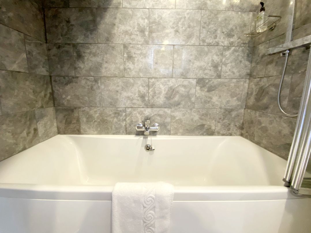 Meadfoot Bay Apartment at Hesketh Crescent