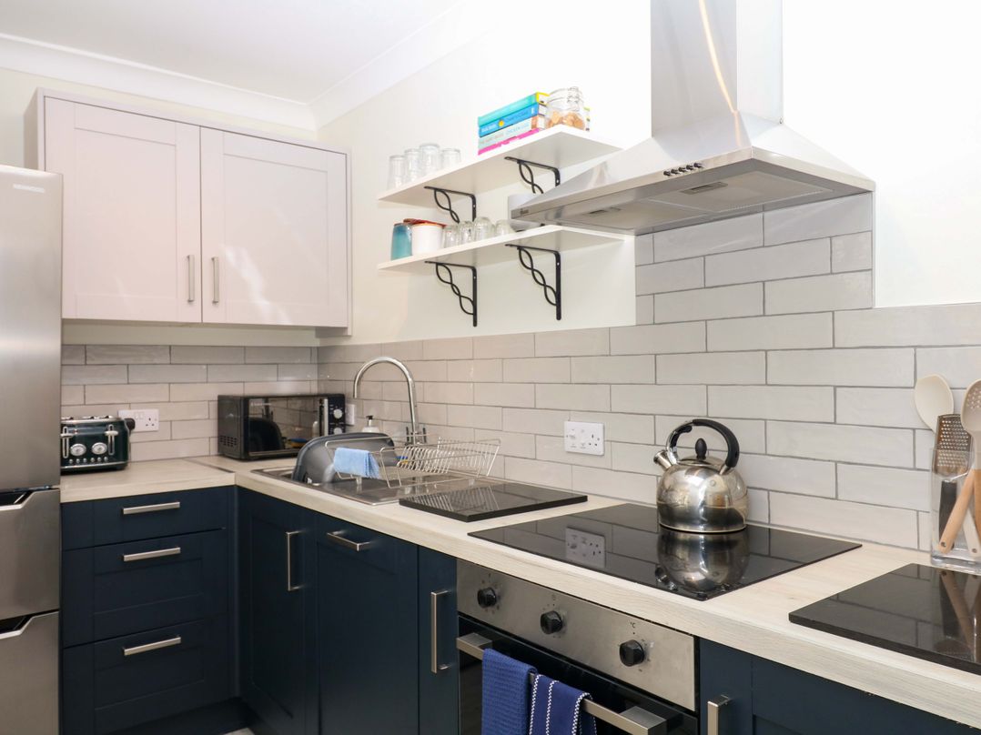 Sheplegh Court Garden Apartment