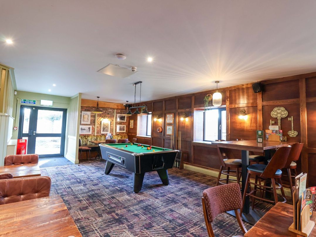 Mayfly Lodge