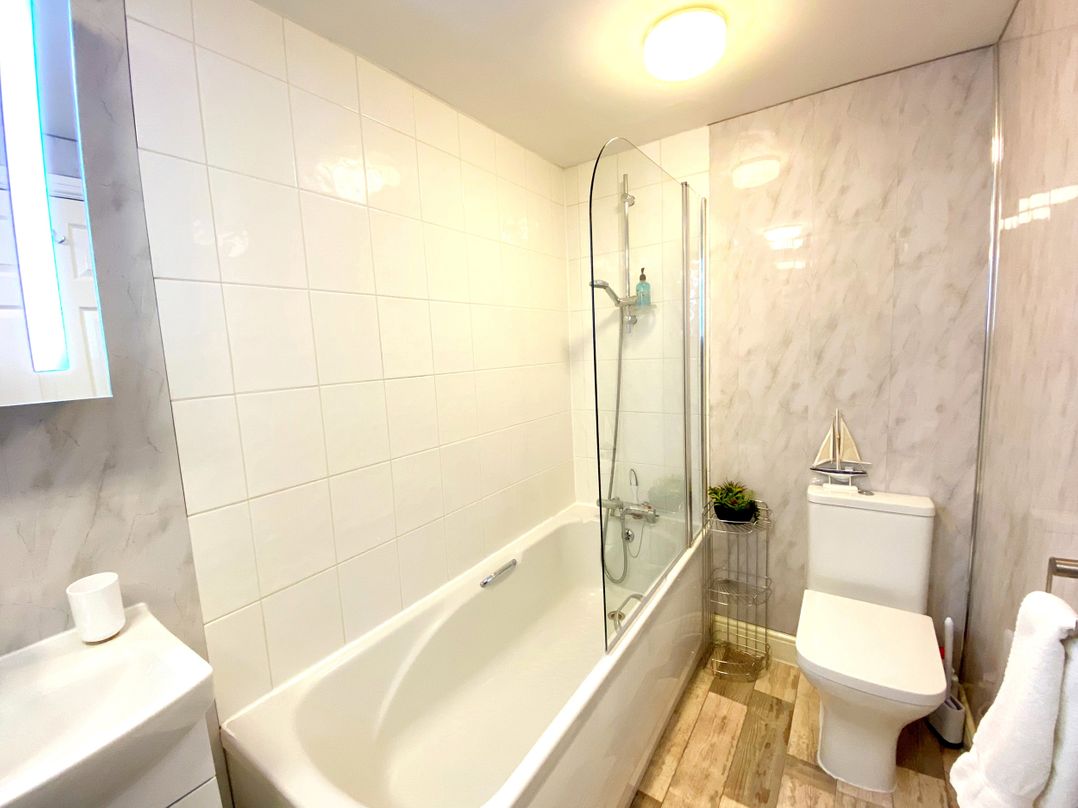 Number 1 Marina Court