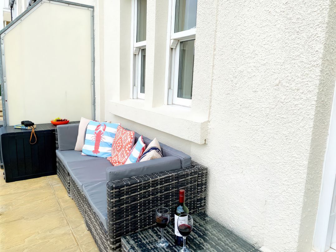 Number 1 Marina Court