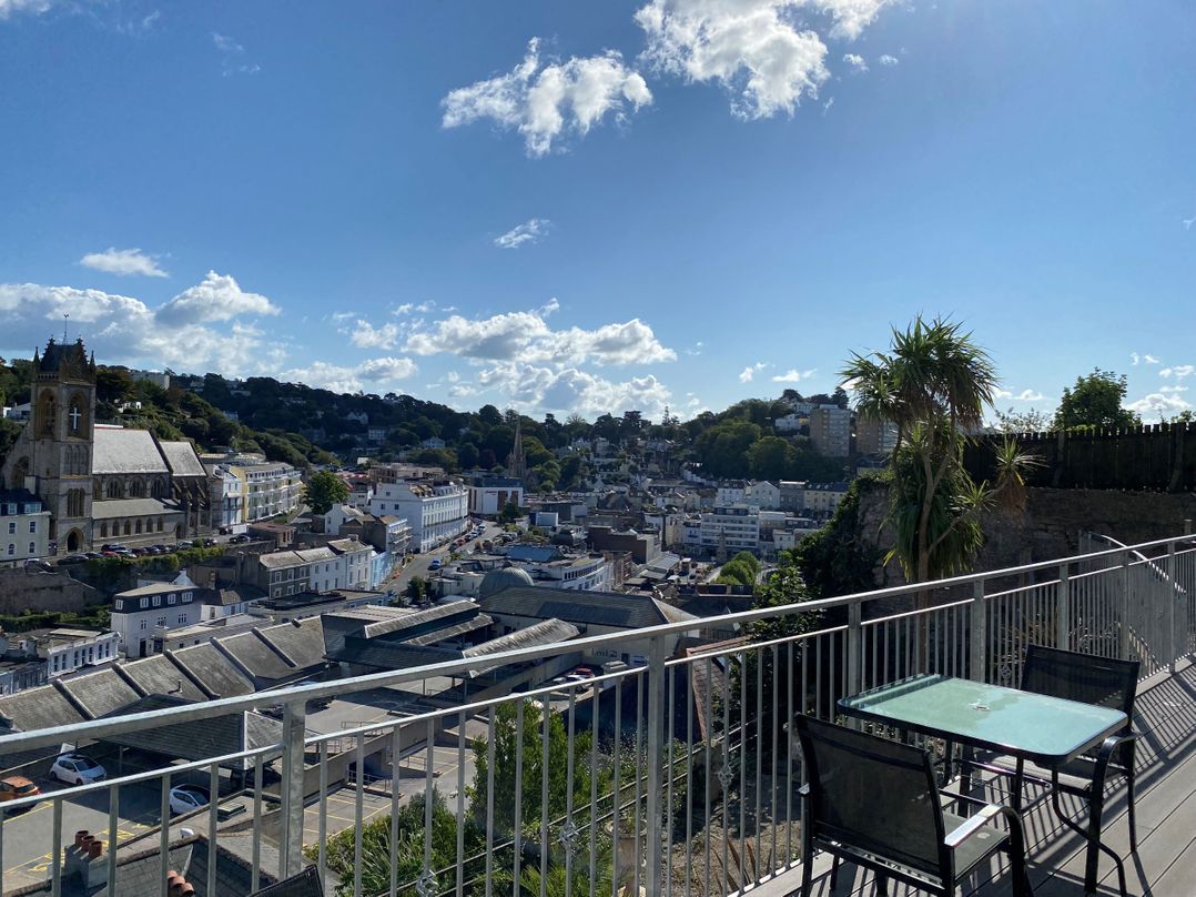 Ockendon House Apartment A