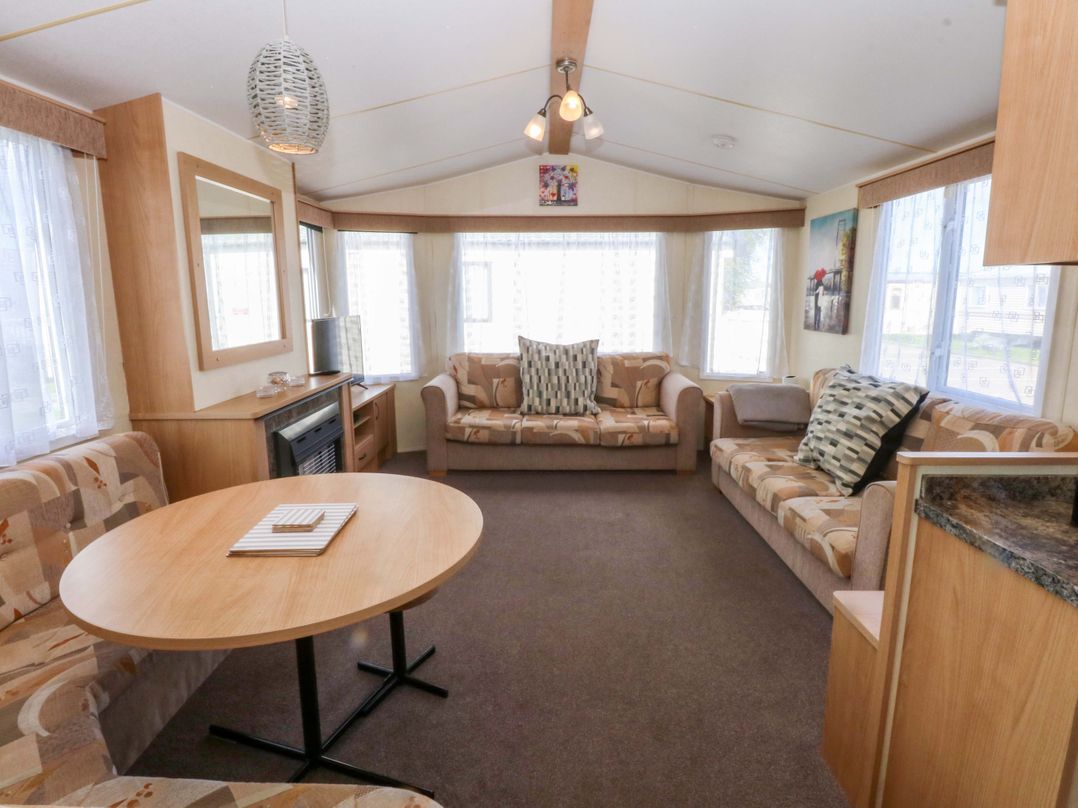 Hideaway Lodge