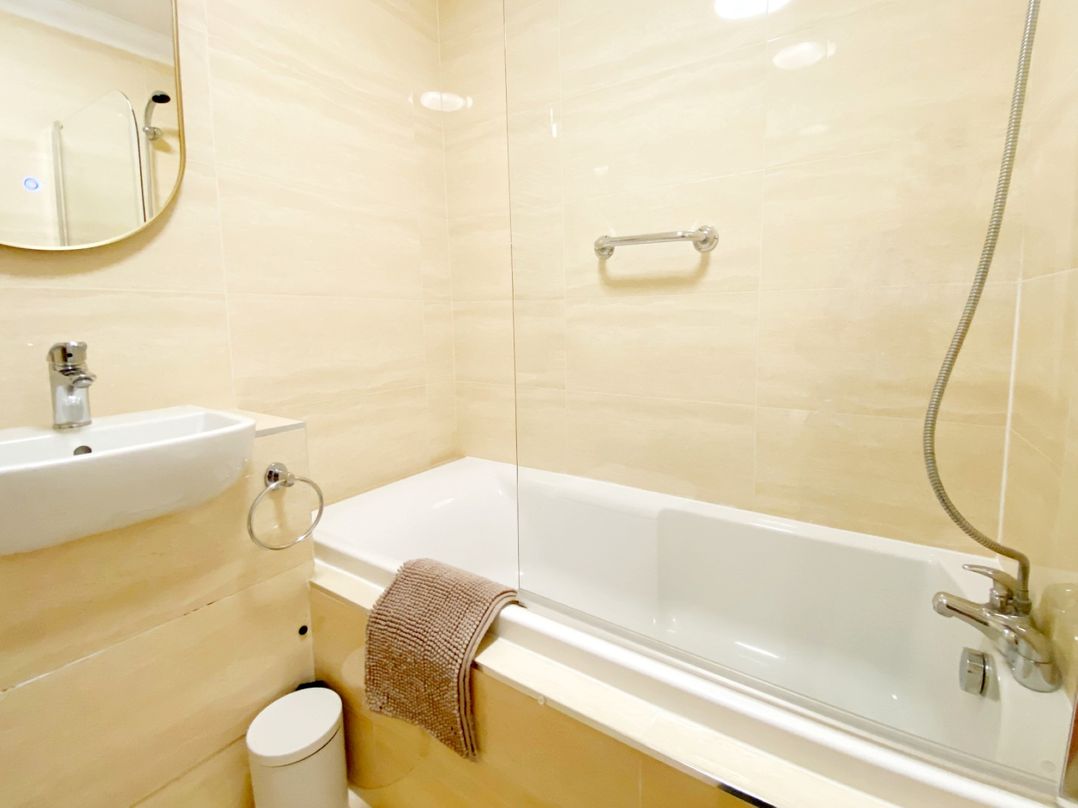 The Degas Sea View Suite